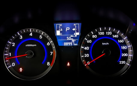 Hyundai Solaris II рестайлинг, 2015 год, 1 099 000 рублей, 13 фотография
