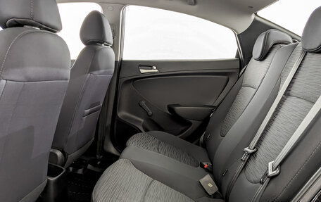 Hyundai Solaris II рестайлинг, 2015 год, 1 099 000 рублей, 12 фотография