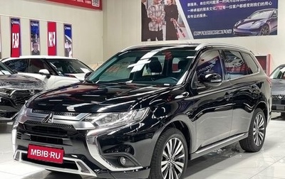 Mitsubishi Outlander III рестайлинг 3, 2022 год, 1 820 090 рублей, 1 фотография