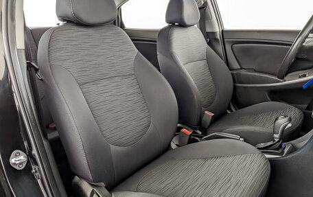 Hyundai Solaris II рестайлинг, 2015 год, 1 099 000 рублей, 23 фотография