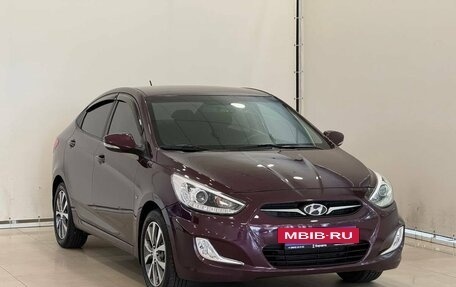 Hyundai Solaris II рестайлинг, 2013 год, 975 000 рублей, 2 фотография