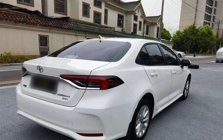 Toyota Corolla, 2021 год, 1 380 000 рублей, 5 фотография