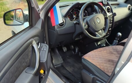 Renault Duster I рестайлинг, 2017 год, 1 270 000 рублей, 8 фотография