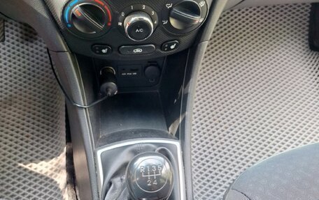 Hyundai Solaris II рестайлинг, 2011 год, 680 000 рублей, 12 фотография