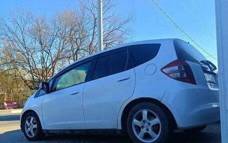 Honda Fit III, 2008 год, 670 000 рублей, 8 фотография