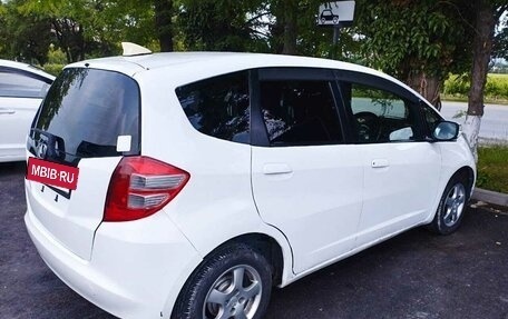 Honda Fit III, 2008 год, 670 000 рублей, 4 фотография