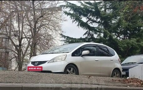 Honda Fit III, 2008 год, 670 000 рублей, 7 фотография