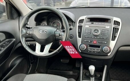 KIA cee'd I рестайлинг, 2011 год, 750 000 рублей, 17 фотография