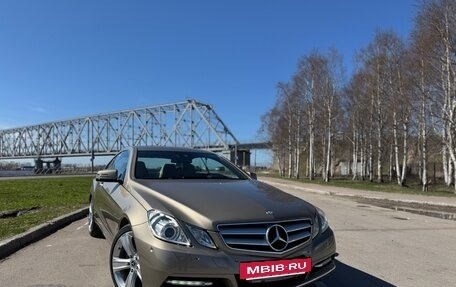 Mercedes-Benz E-Класс, 2011 год, 2 100 000 рублей, 2 фотография
