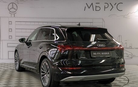 Audi e-tron I, 2019 год, 4 200 000 рублей, 8 фотография