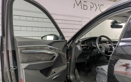 Audi e-tron I, 2019 год, 4 200 000 рублей, 11 фотография