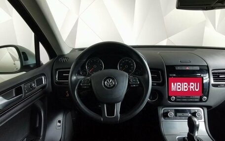 Volkswagen Touareg III, 2014 год, 2 555 000 рублей, 15 фотография