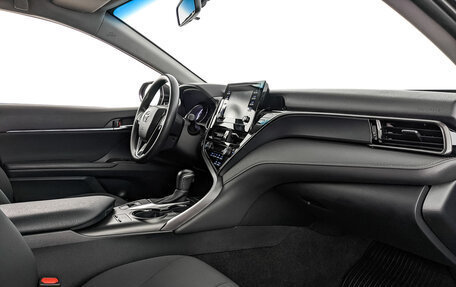 Toyota Camry, 2021 год, 2 650 000 рублей, 13 фотография