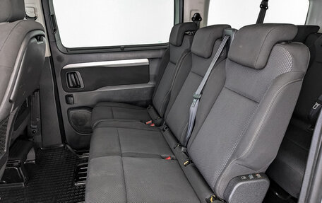 Peugeot Traveller I, 2021 год, 2 695 000 рублей, 18 фотография