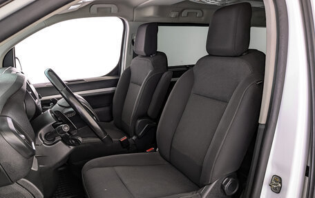 Peugeot Traveller I, 2021 год, 2 695 000 рублей, 20 фотография