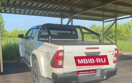 Toyota Hilux VIII, 2022 год, 8 000 000 рублей, 1 фотография