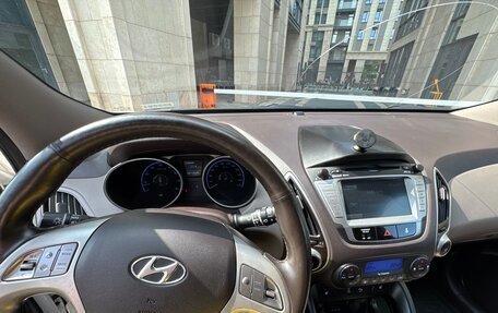 Hyundai ix35 I рестайлинг, 2013 год, 1 499 000 рублей, 10 фотография