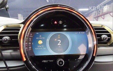 MINI Clubman, 2022 год, 2 390 099 рублей, 9 фотография