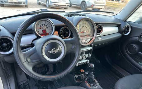 MINI Hatch, 2010 год, 800 000 рублей, 6 фотография