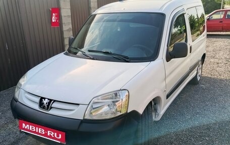 Peugeot Partner II рестайлинг 2, 2010 год, 350 000 рублей, 5 фотография