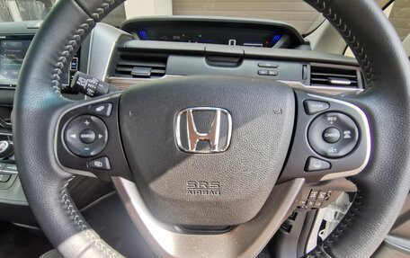 Honda Freed II, 2022 год, 2 400 000 рублей, 13 фотография