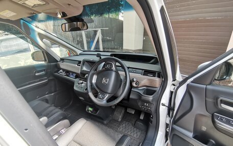 Honda Freed II, 2022 год, 2 400 000 рублей, 11 фотография