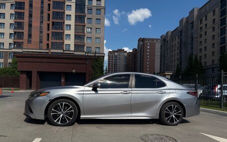 Toyota Camry, 2018 год, 2 350 000 рублей, 5 фотография