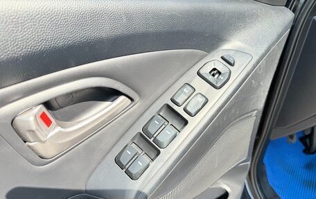 Hyundai ix35 I рестайлинг, 2010 год, 975 000 рублей, 15 фотография
