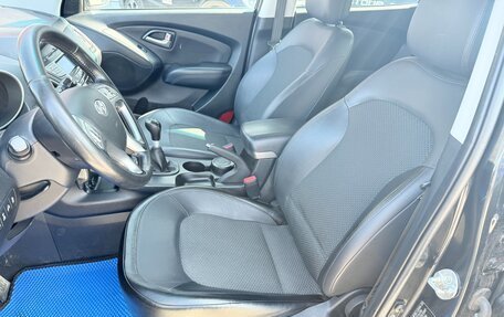 Hyundai ix35 I рестайлинг, 2010 год, 975 000 рублей, 16 фотография