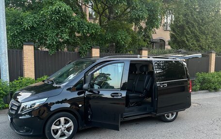 Mercedes-Benz Vito, 2017 год, 3 250 000 рублей, 5 фотография