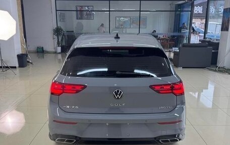 Volkswagen Golf VIII, 2021 год, 2 055 341 рублей, 12 фотография