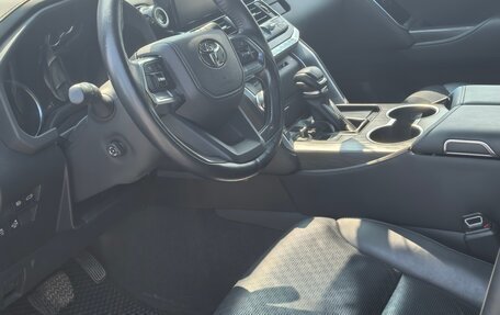 Toyota Land Cruiser, 2021 год, 9 750 000 рублей, 4 фотография
