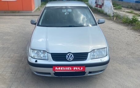 Volkswagen Bora, 2001 год, 330 000 рублей, 7 фотография