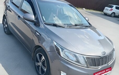KIA Rio III рестайлинг, 2011 год, 850 000 рублей, 3 фотография
