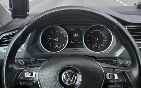 Volkswagen Tiguan II, 2018 год, 2 250 000 рублей, 11 фотография