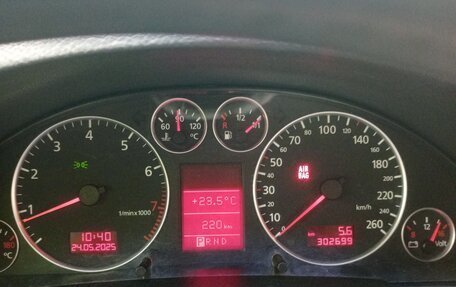 Audi A6, 2002 год, 400 000 рублей, 2 фотография