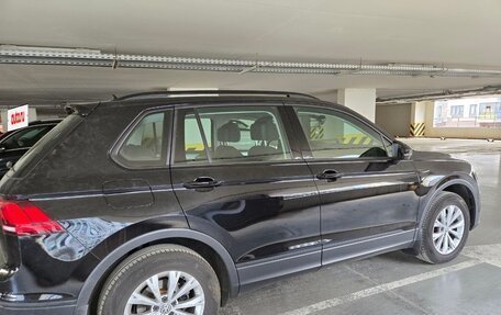 Volkswagen Tiguan II, 2020 год, 2 500 000 рублей, 4 фотография