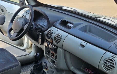 Renault Kangoo II рестайлинг, 2008 год, 320 000 рублей, 21 фотография
