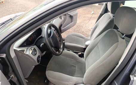 Ford Focus IV, 2003 год, 270 000 рублей, 13 фотография