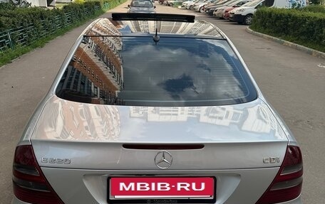 Mercedes-Benz E-Класс, 2004 год, 1 200 000 рублей, 4 фотография