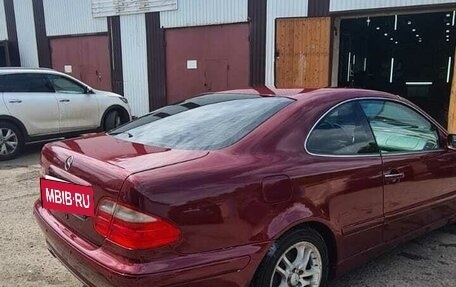 Mercedes-Benz CLK-Класс, 2000 год, 700 000 рублей, 4 фотография