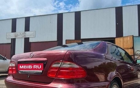 Mercedes-Benz CLK-Класс, 2000 год, 700 000 рублей, 3 фотография