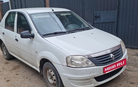 Renault Logan I, 2015 год, 375 000 рублей, 3 фотография