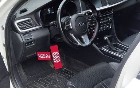 KIA Optima IV, 2018 год, 1 970 000 рублей, 11 фотография