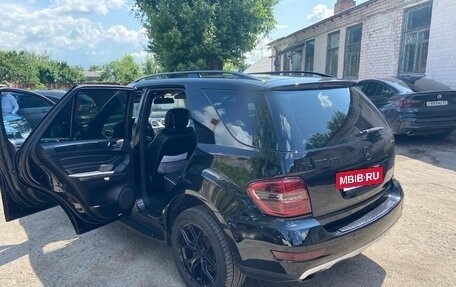 Mercedes-Benz M-Класс, 2011 год, 1 820 000 рублей, 15 фотография