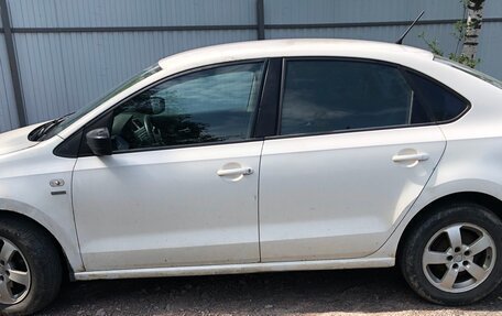 Volkswagen Polo VI (EU Market), 2013 год, 422 000 рублей, 4 фотография