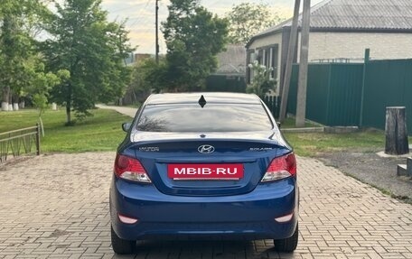 Hyundai Solaris II рестайлинг, 2011 год, 575 000 рублей, 14 фотография