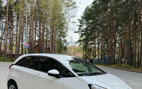 Honda Fit, 2021 год, 1 450 000 рублей, 2 фотография