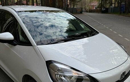 Honda Fit, 2021 год, 1 450 000 рублей, 19 фотография