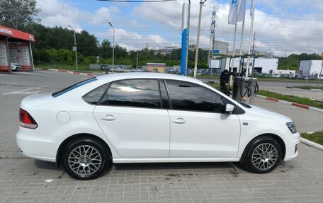 Volkswagen Polo VI (EU Market), 2016 год, 1 250 000 рублей, 4 фотография